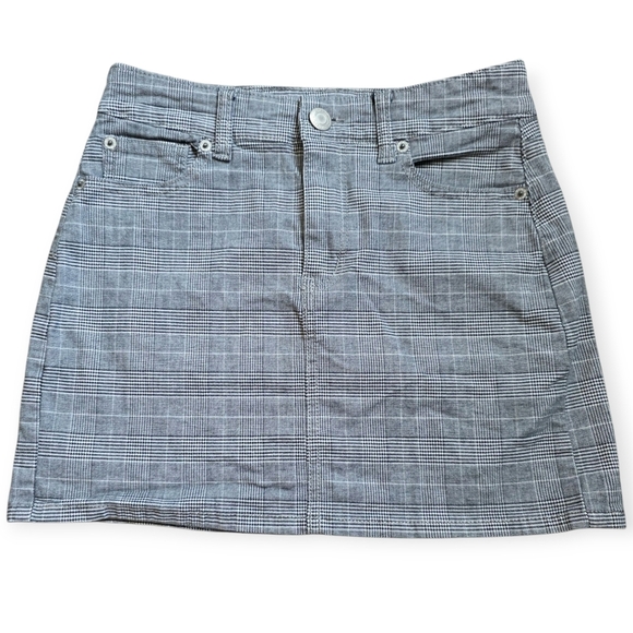 American Eagle Hi Rise Mini Skirt,  Gray Plaid, Size 0 - Picture 1 of 8